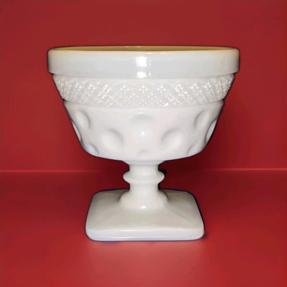 McKee Glass OPAL Milk Opaque Champagne/Tall Sherbet 3¾"‎ Crosshatch/dot 1950-52.